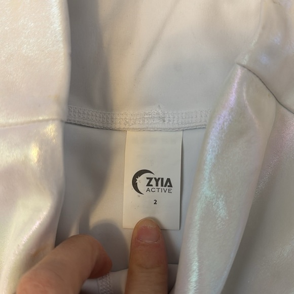 Zyia Iridescent White Unicorn Luxe Leggings - Picture 8 of 12